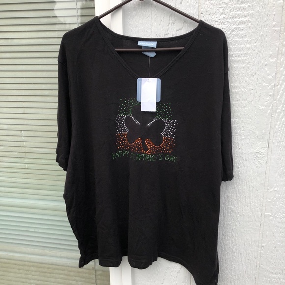 🆕 2X St Patrick’s Day ☘️☘️shirt Liz & Me☘️☘️ - Picture 4 of 5